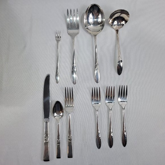 Community Vintage Silverware Set 64 Pieces Cutlery Knives Spoons Forks - Picture 5 of 13